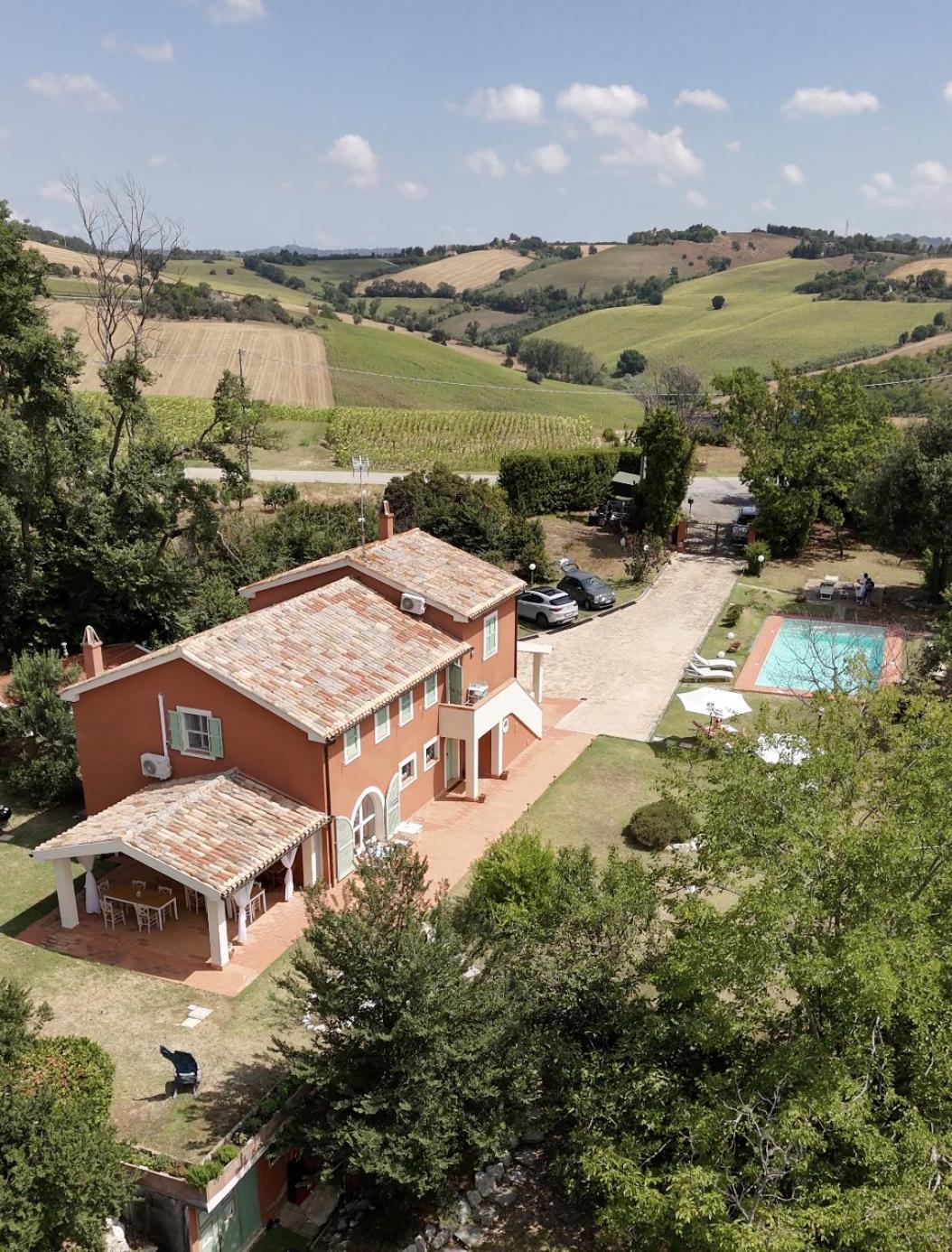 Villa Lemarche B&B Rustico Kültér fotó